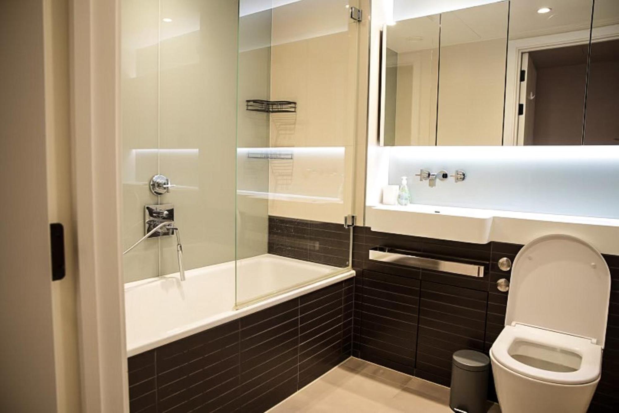 Chic Luxury Living In Battersea Power Station Appartement Londen Buitenkant foto